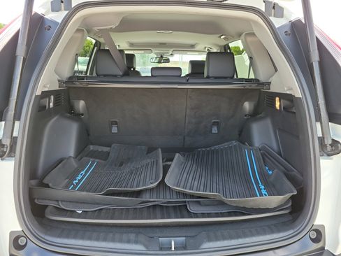Used 2017 Honda CR-V Touring image 11