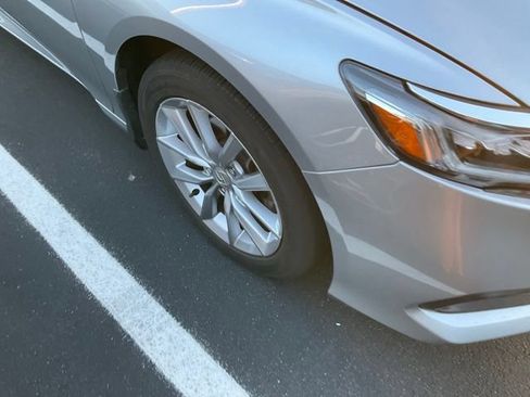 Used 2021 Honda Accord LX image 3