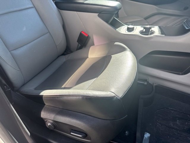 Used 2019 GMC Terrain SLT w/ Preferred Package AWD/4WD image 11