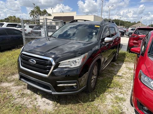 Used 2019 Subaru Ascent Touring AWD/4WD image 5