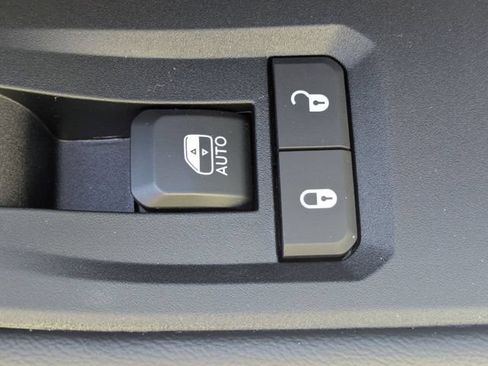 New 2026 Jeep Grand Cherokee Laredo RWD image 30