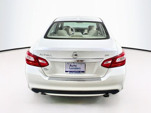 Used 2017 Nissan Altima 2.5 SV FWD image 6