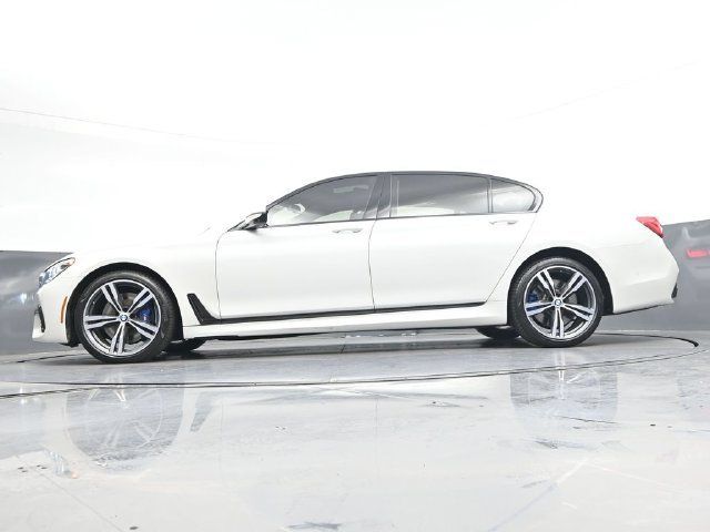 Used 2019 BMW 750i xDrive w/ Executive Package AWD/4WD image 37