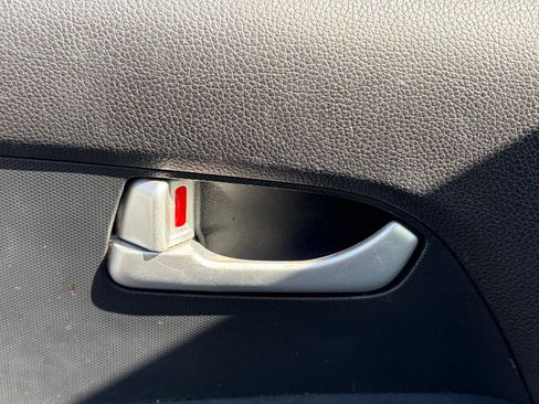 Used 2014 Kia Sportage EX image 9