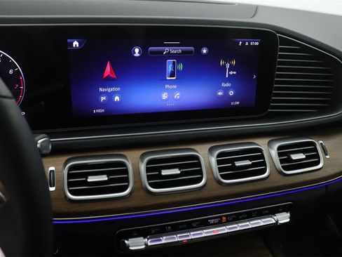 New 2026 Mercedes-Benz GLE 350 4MATIC image 6