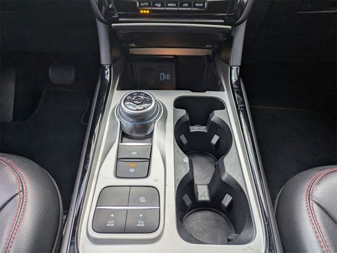 Used 2022 Ford Explorer ST-Line w/ Class IV Trailer Tow Package image 19