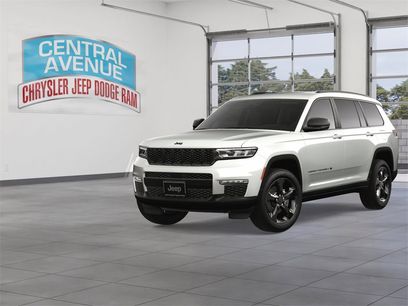 New 2025 Jeep Grand Cherokee L Limited w/ Black Appearance Package