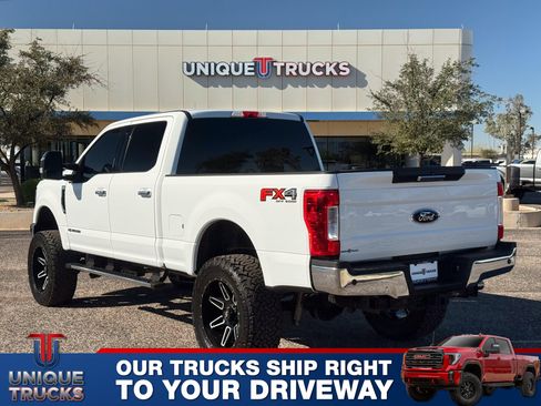 Used 2019 Ford F250 XLT w/ XLT Premium Package image 8