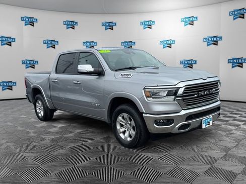 Used 2022 RAM 1500 Laramie AWD/4WD image 8