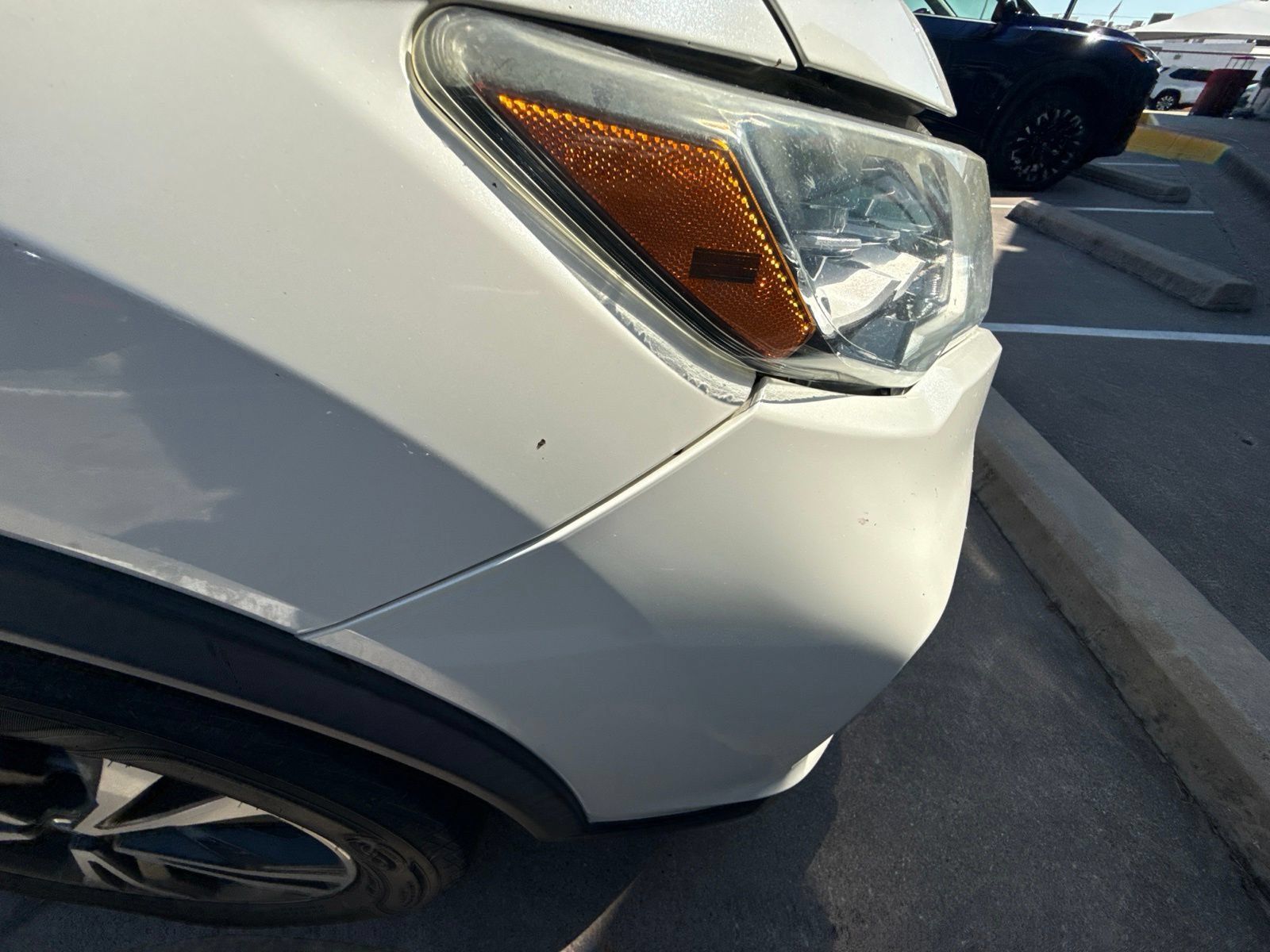 Used 2018 Nissan Rogue SL w/ Premium Package AWD/4WD image 11