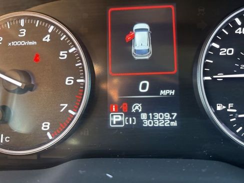 Used 2024 Subaru Crosstrek 2.0i Premium AWD/4WD image 21