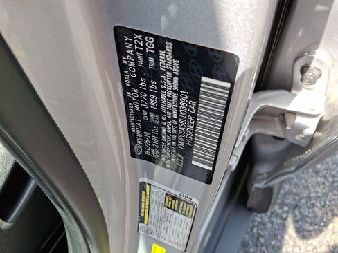 Used 2020 Hyundai Venue SEL image 27
