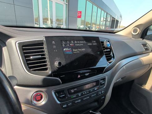 Used 2019 Honda Pilot EX-L image 9