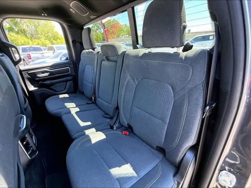 Used 2020 RAM 1500 Big Horn AWD/4WD image 6