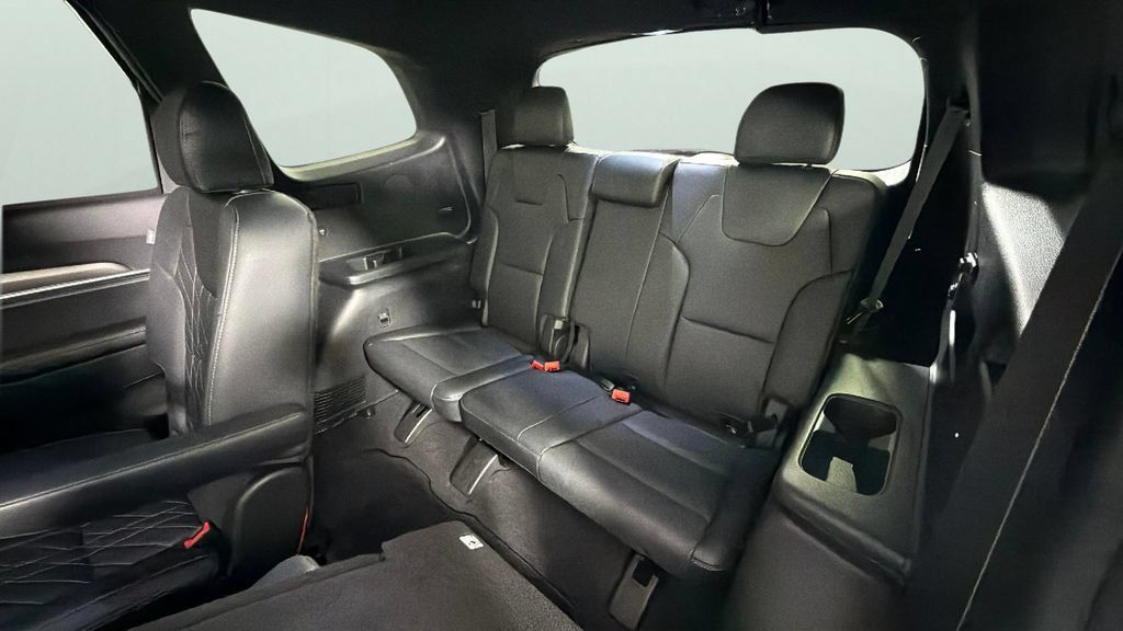 Used 2024 Kia Telluride EX X-Line AWD/4WD image 28