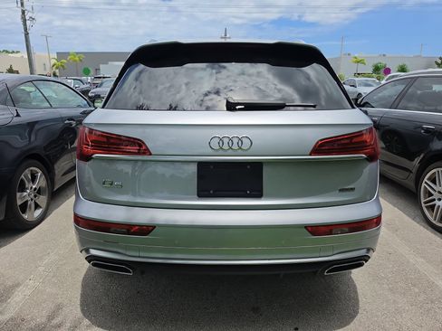 Certified 2023 Audi Q5 2.0T Premium w/ Convenience Package AWD/4WD image 5