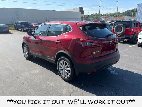 Used 2020 Nissan Rogue Sport S w/ Appearance Package FWD image 4