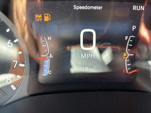 New 2025 Jeep Compass Sport image 31