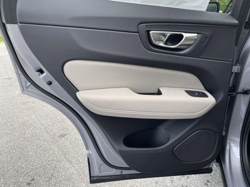 New 2026 Volvo XC60 B5 Core w/ Climate Package image 2