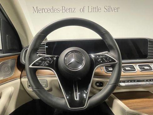 Certified 2024 Mercedes-Benz GLE 350 4MATIC image 31