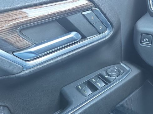 Used 2022 Chevrolet Silverado 1500 RST AWD/4WD image 11