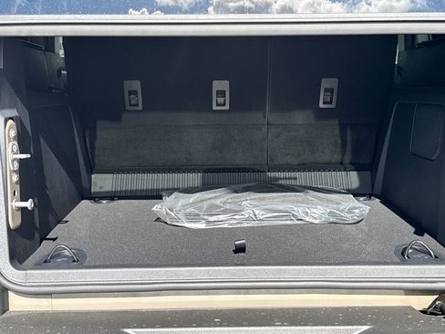 New 2025 Ford Bronco Outer Banks w/ Sasquatch Package image 21