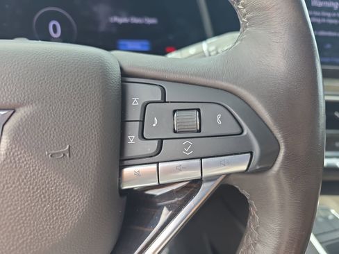 Used 2023 Cadillac Escalade Sport w/ LPO, ONYX Package AWD/4WD image 18
