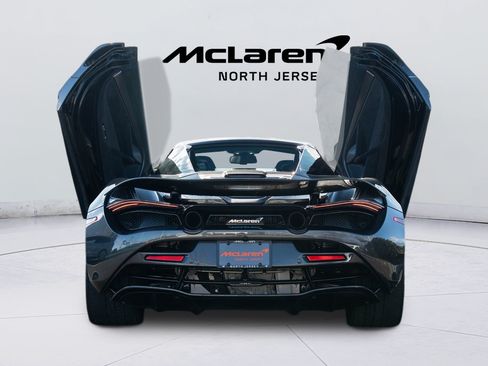 Used 2020 McLaren 720S Spider RWD image 14