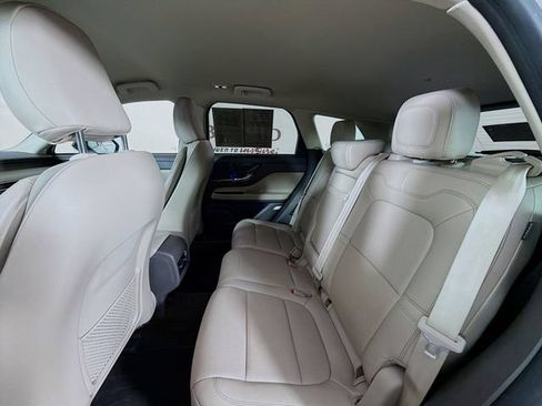 Certified 2023 Lincoln Corsair Reserve FWD image 28