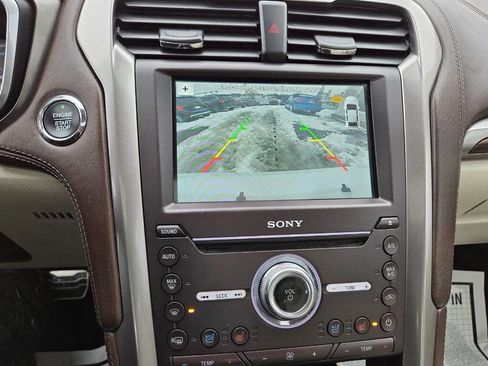 Used 2017 Ford Fusion Energi Platinum image 21