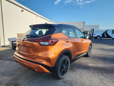 Used 2021 Nissan Kicks SR FWD image 5