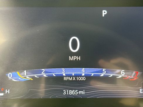 Used 2023 Jeep Grand Cherokee L Laredo image 12