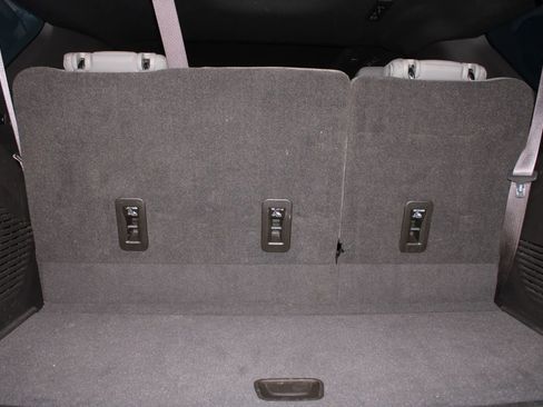 Used 2021 Chevrolet Tahoe Z71 w/ Z71 Signature Package image 11