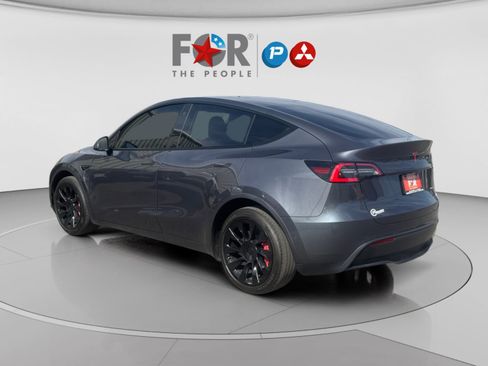 Used 2021 Tesla Model Y Long Range AWD/4WD image 3