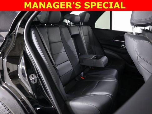 Used 2024 Mercedes-Benz GLE 350 4MATIC w/ AMG Line Exterior image 43