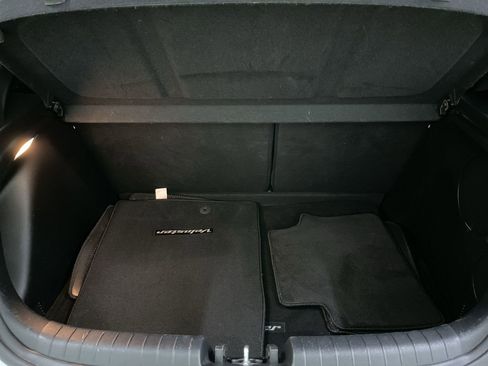 Used 2020 Hyundai Veloster Turbo image 28