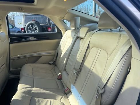Used 2013 Lincoln MKZ Base image 19