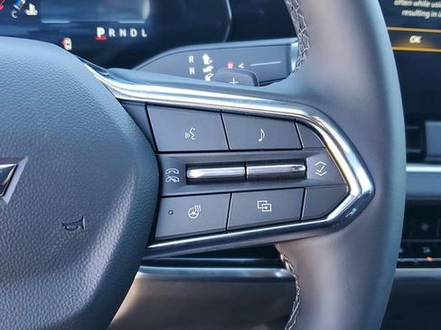 New 2026 Chevrolet Equinox LT w/ Convenience Package II image 19