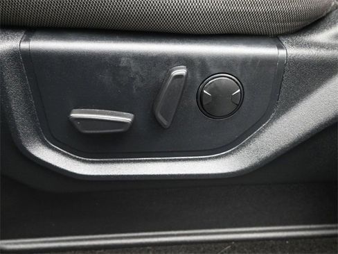 Used 2020 Ford F150 XLT w/ Equipment Group 302A Luxury image 7