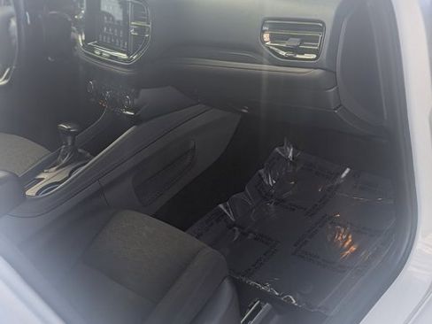 Used 2023 Dodge Durango GT image 4