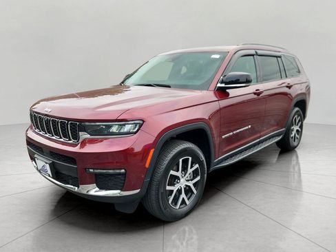 Used 2024 Jeep Grand Cherokee L Limited w/ Luxury Tech Group II AWD/4WD image 3