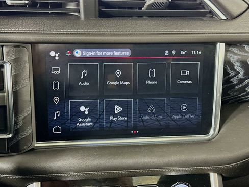 Used 2023 GMC Yukon XL Denali w/ Max Trailering Package image 14