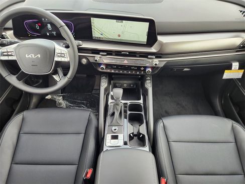 New 2025 Kia Telluride S image 19