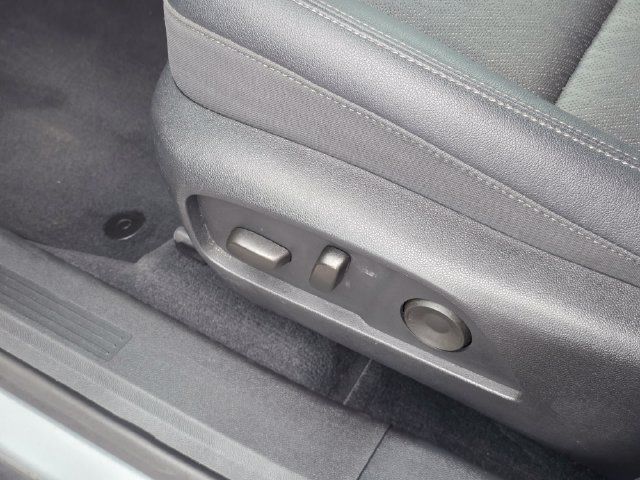 Used 2026 Chevrolet Equinox LT w/ Convenience Package II FWD image 20