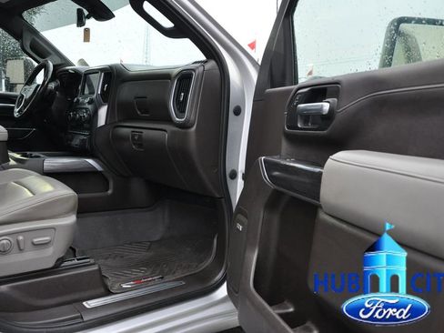 Used 2021 Chevrolet Silverado 2500 LTZ w/ LTZ Premium Package AWD/4WD image 17