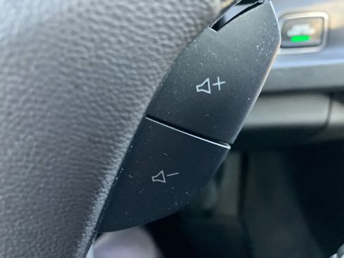 Used 2019 Chevrolet Camaro LT w/ RS Package image 18