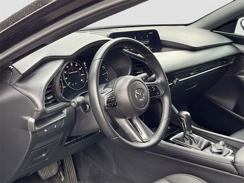 Used 2024 MAZDA MAZDA3 s image 9