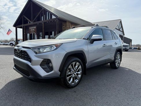 Used 2019 Toyota RAV4 XLE Premium w/ Cold Weather Package image 2