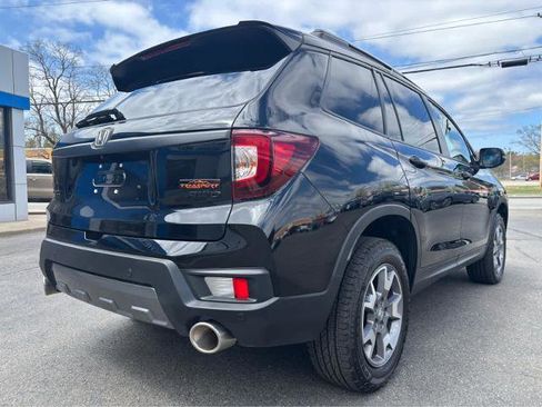 Used 2022 Honda Passport TrailSport image 11