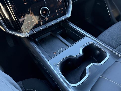 New 2026 GMC Acadia Elevation image 16